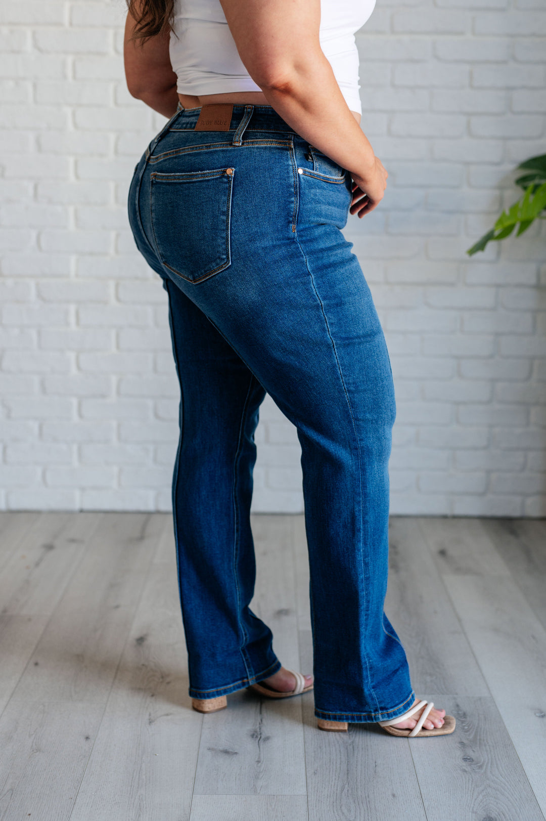 Campbell High Rise Center Seam Detail Straight Jeans-Denim-Inspired by Justeen-Women's Clothing Boutique