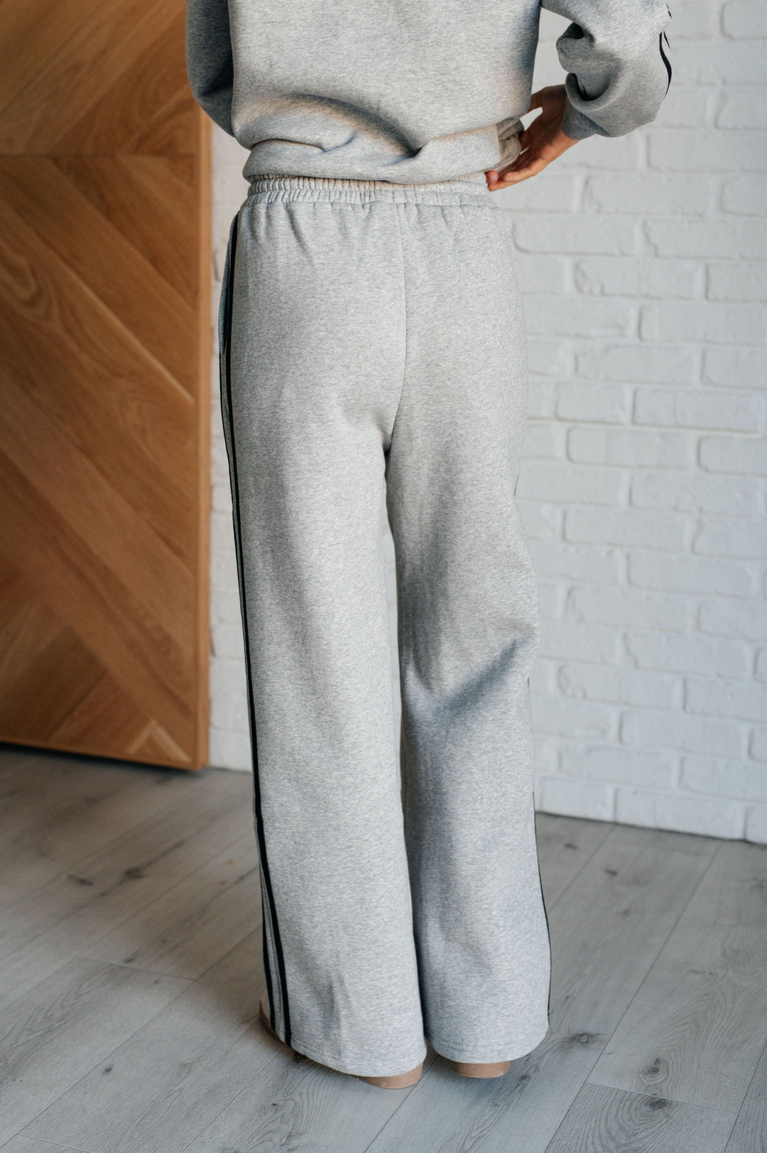 Don't Get Stuck Stripe Detail Sweatpants-Pants-Inspired by Justeen-Women's Clothing Boutique