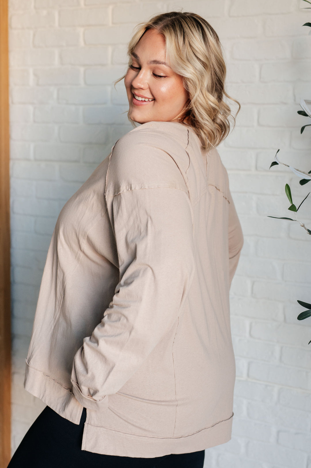 Feels Right Long Sleeve Top-110 Long Sleeve Tops-Inspired by Justeen-Women's Clothing Boutique