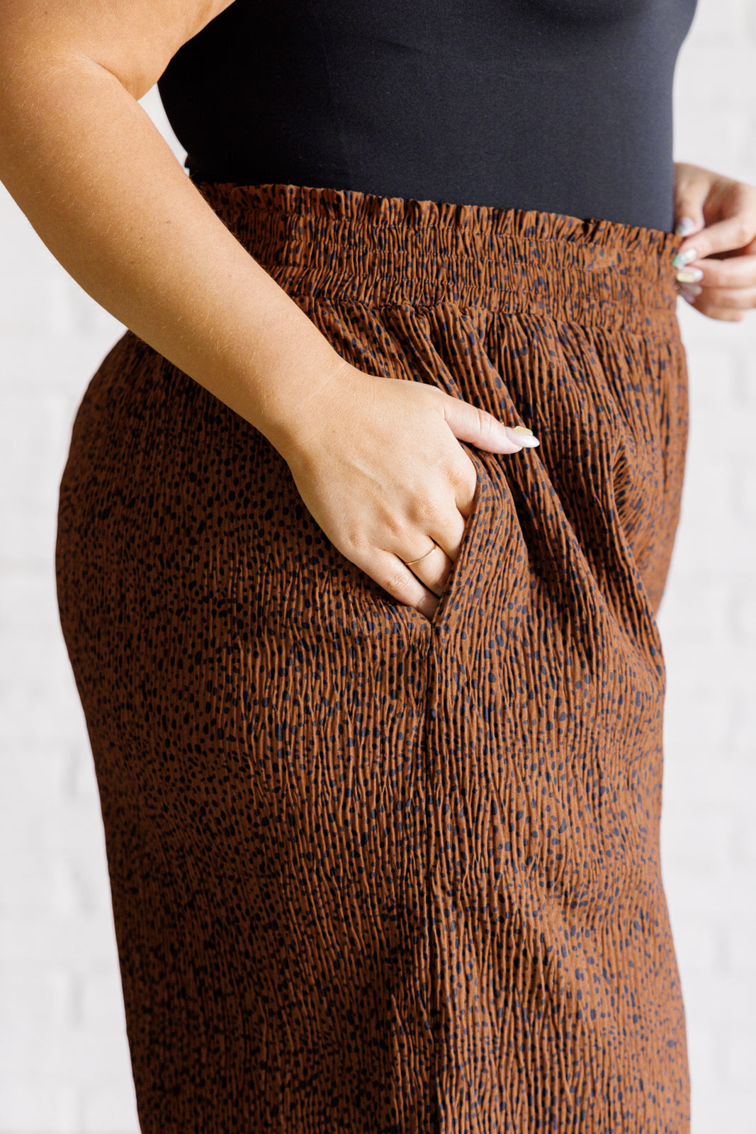 Harmony High Rise Wide Leg Pants in Brown-Pants-Inspired by Justeen-Women's Clothing Boutique