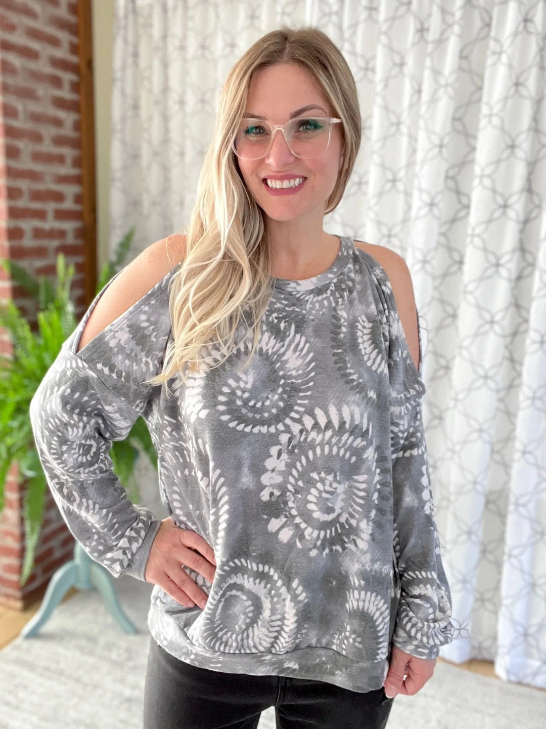 What a Whirl Top-Heimish-Inspired by Justeen-Women's Clothing Boutique