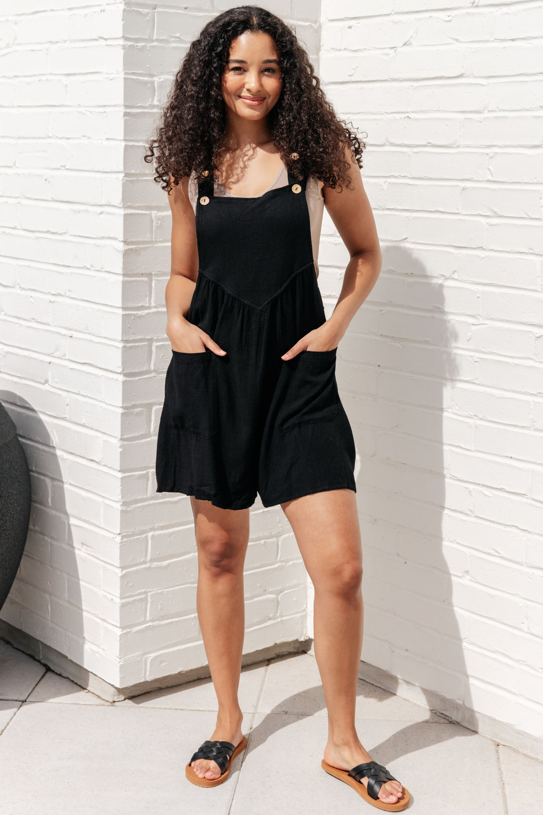 I Want You Back Linen Blend Shortalls in Black-Bottoms-Inspired by Justeen-Women's Clothing Boutique in Chicago, Illinois