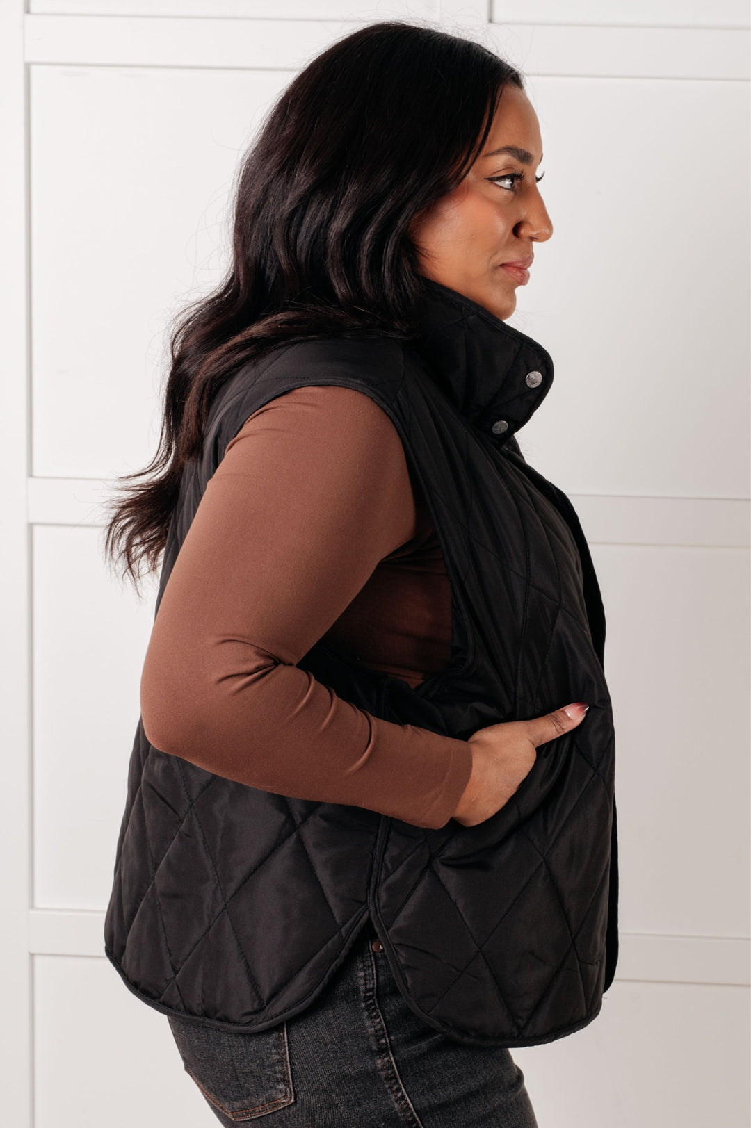 Layering Queen Quilted Puffer Vest in Black-Outerwear-Inspired by Justeen-Women's Clothing Boutique