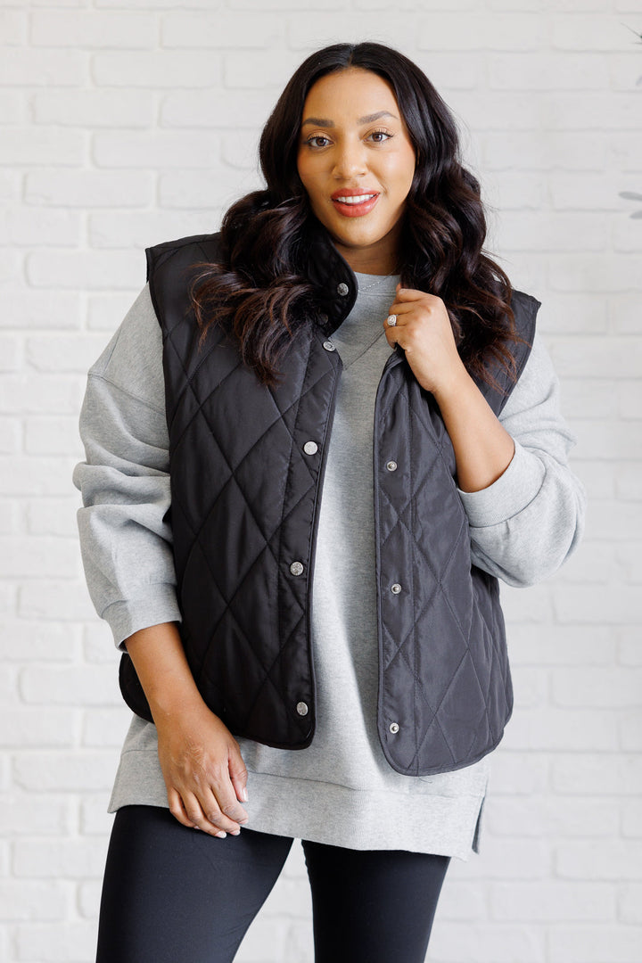 Layering Queen Quilted Puffer Vest in Black-Outerwear-Inspired by Justeen-Women's Clothing Boutique