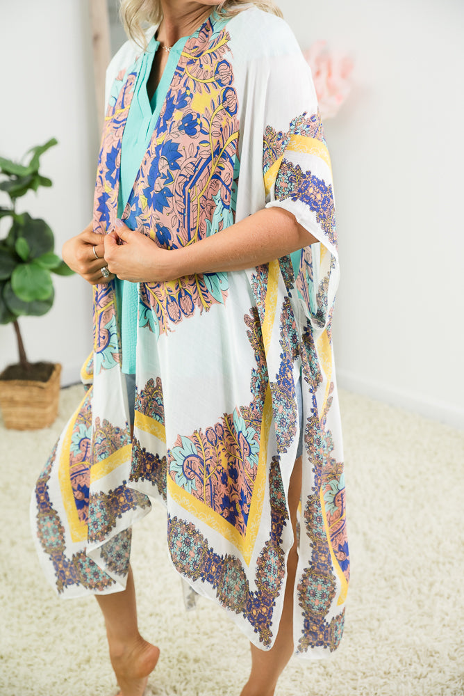 A Turn in the Road Kimono-Urbanista-Inspired by Justeen-Women's Clothing Boutique