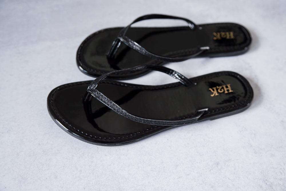 Sassy Sandals in Black-H2K-Inspired by Justeen-Women's Clothing Boutique