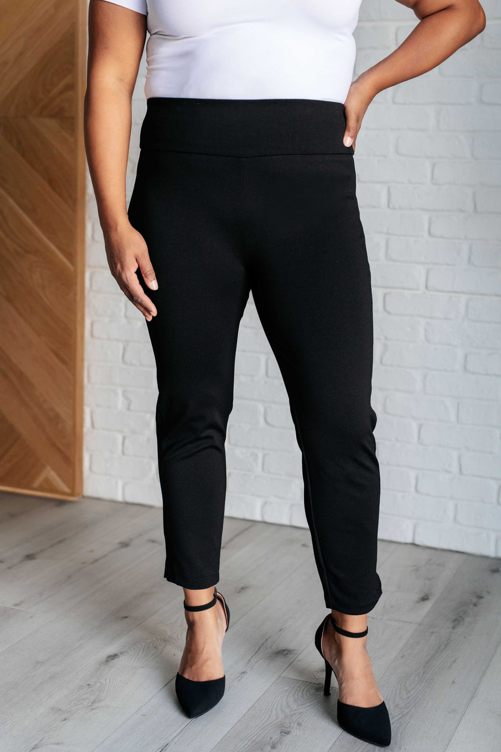 Magic Ankle Crop Skinny Pants in Black-Pants-Inspired by Justeen-Women's Clothing Boutique