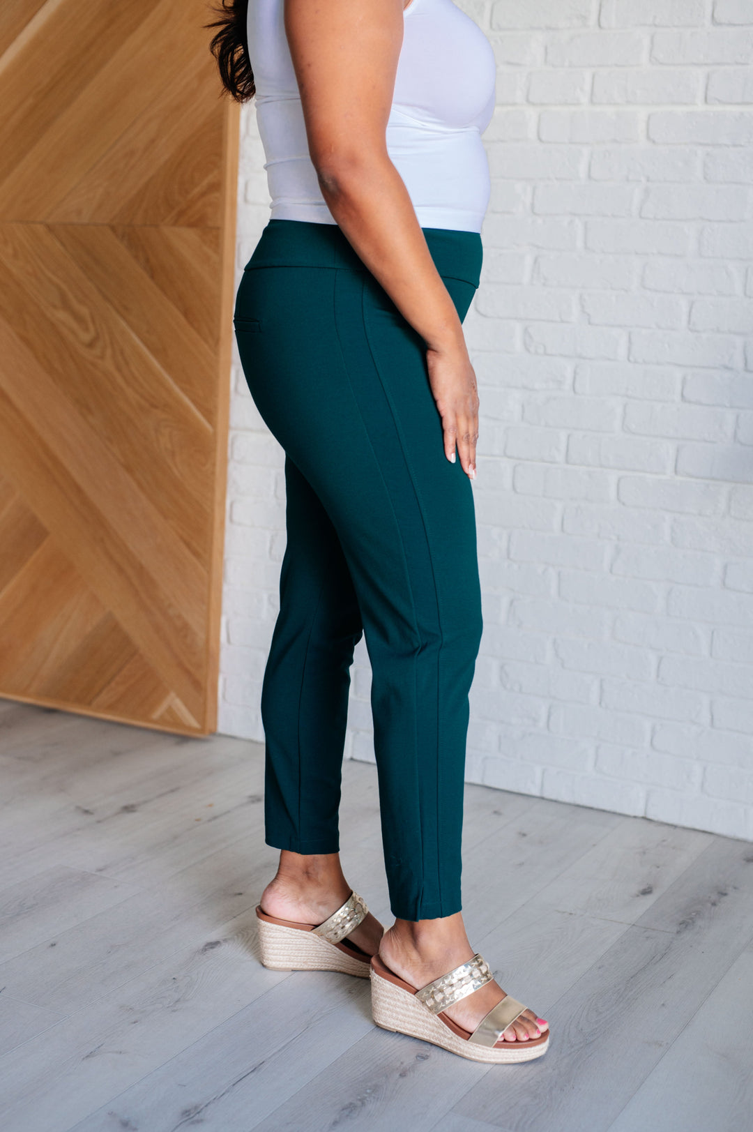 Magic Ankle Crop Skinny Pants in Hunter Green-Pants-Inspired by Justeen-Women's Clothing Boutique