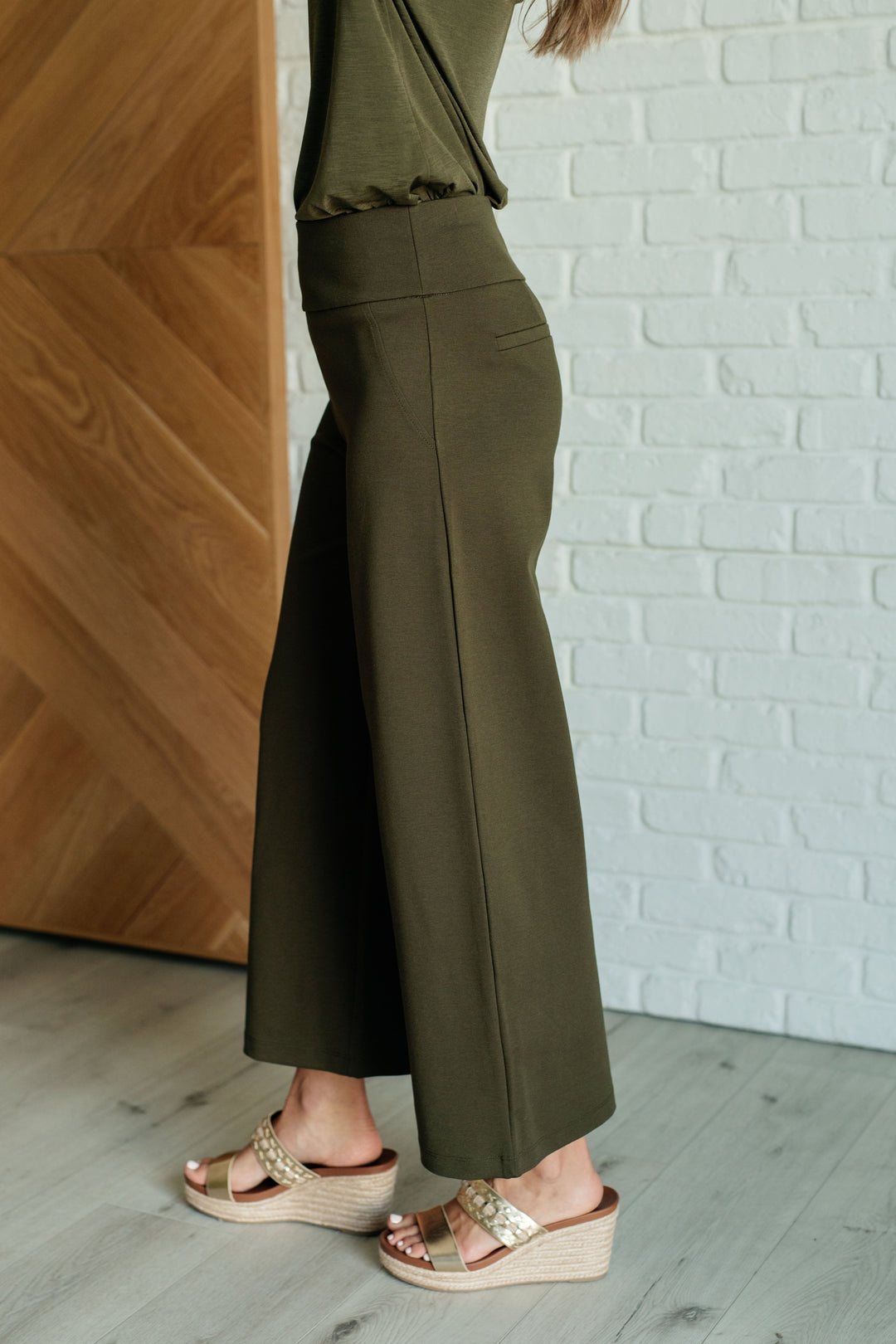 Magic Wide Leg Crop Pants in Olive-Pants-Inspired by Justeen-Women's Clothing Boutique