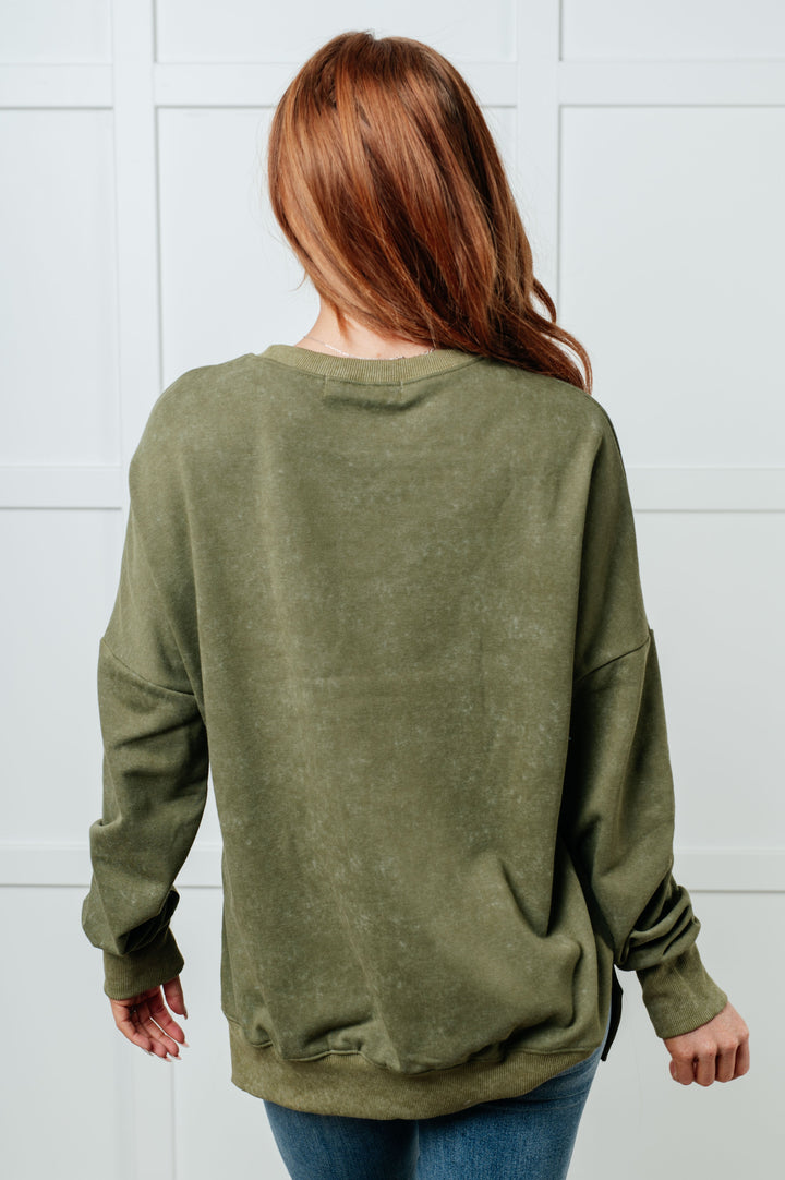 No Plain Jane Oversized Sweatshirt in Green-Sweaters/Sweatshirts-Inspired by Justeen-Women's Clothing Boutique