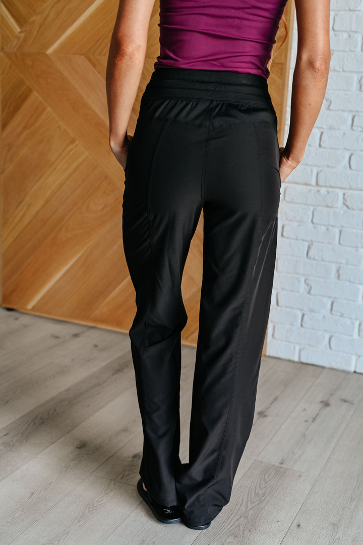 Runner's High Drawstring Joggers in Black-Pants-Inspired by Justeen-Women's Clothing Boutique