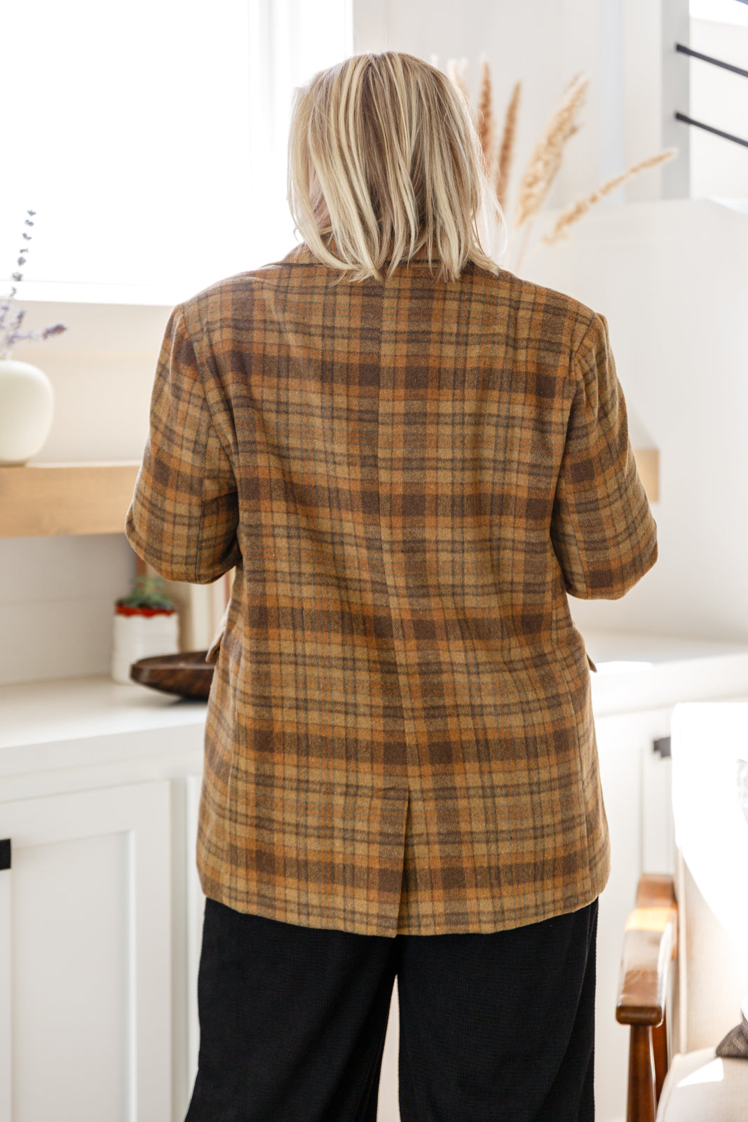 World Class Plaid Blazer-Outerwear-Inspired by Justeen-Women's Clothing Boutique