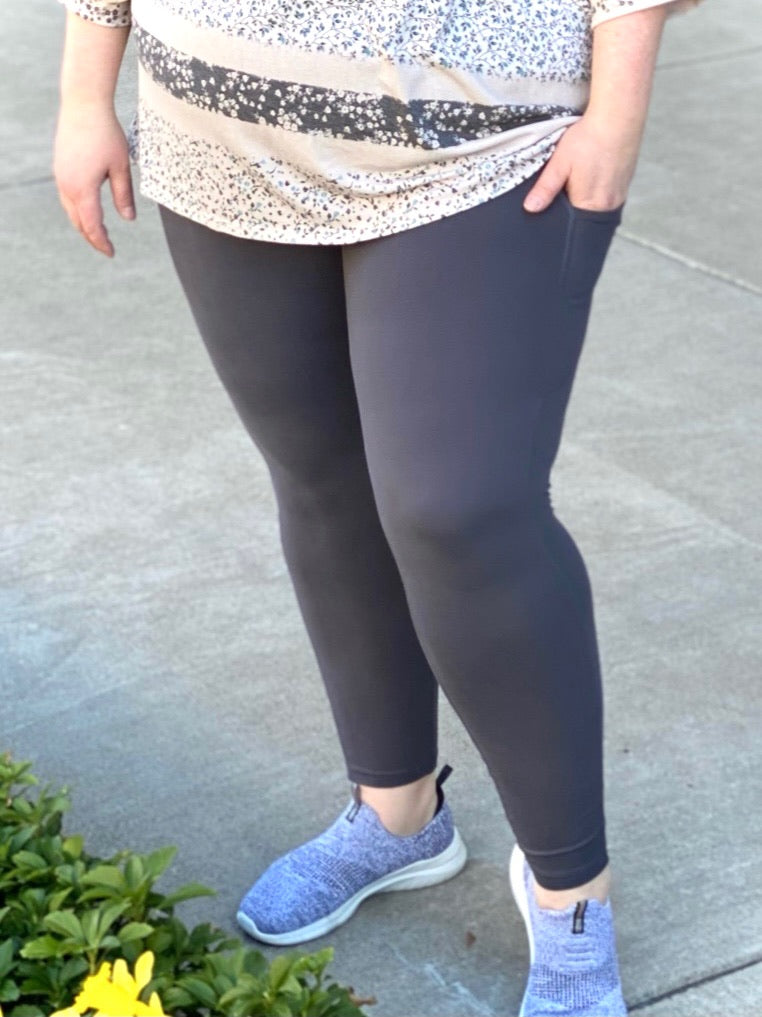 On The Go Leggings in Charcoal-Rae Mode-Inspired by Justeen-Women's Clothing Boutique