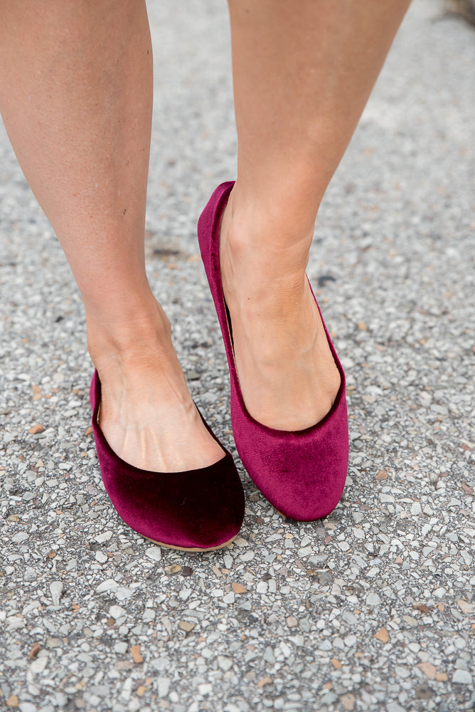 Lookin' Fine Velvet Flats-H2K-Inspired by Justeen-Women's Clothing Boutique