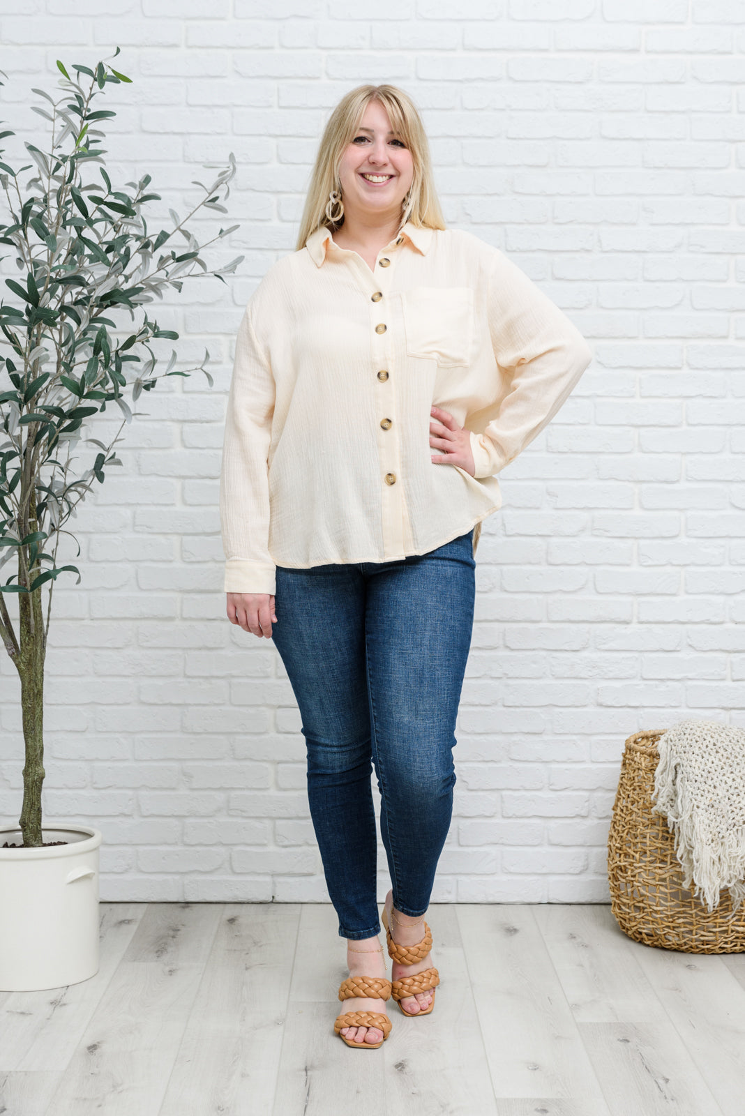 Want The Best Button Up Top-Tops-Inspired by Justeen-Women's Clothing Boutique